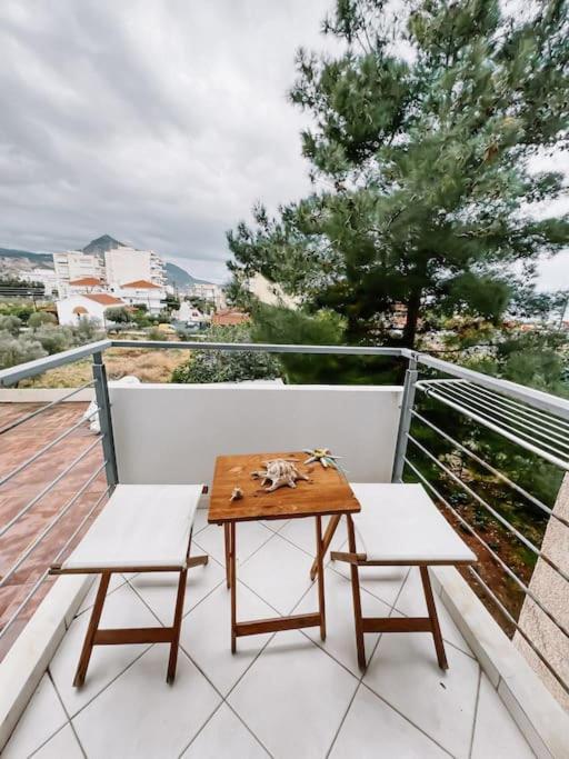 Mare Marina View 1 Apartment Xylokastro Bagian luar foto
