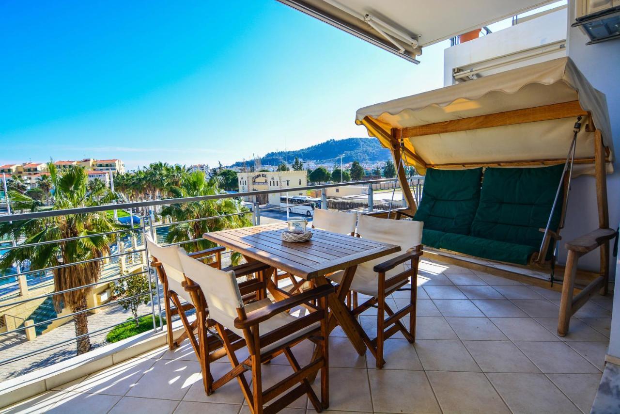 Mare Marina View 1 Apartment Xylokastro Bagian luar foto